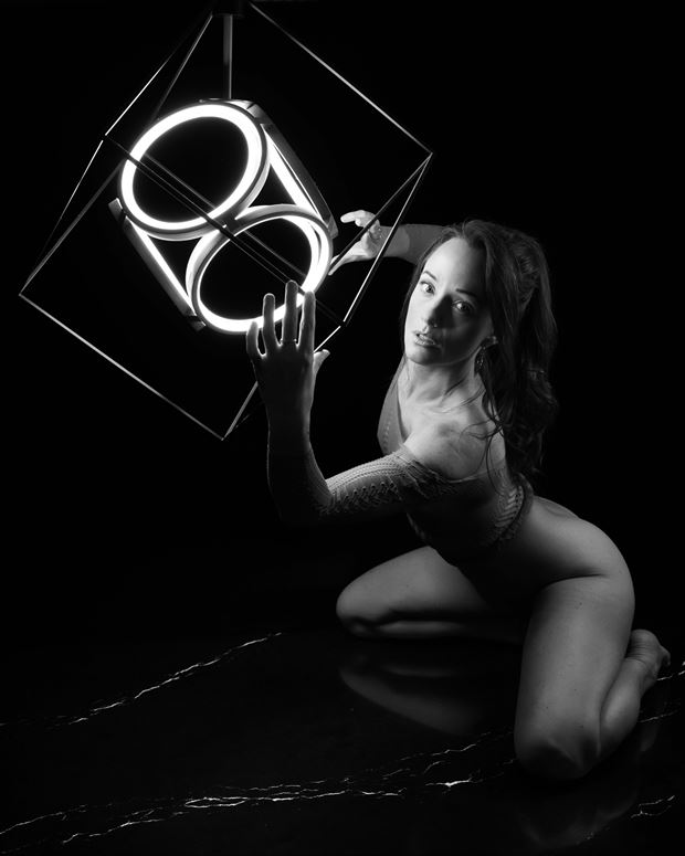 cube circle light expressive portrait photo by photographer dj photo odyssey