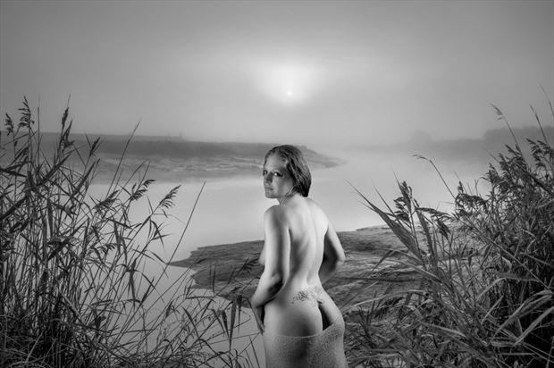 curious artistic nude photo by model catherine doidge