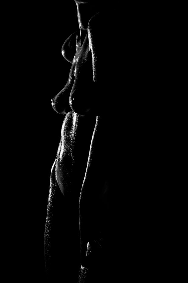 curves and contrast artistic nude photo by photographer luminosity curves