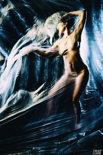 d wrapped 2 artistic nude photo by photographer josjoosten