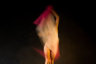 dancing artistic nude photo by photographer leandro pena