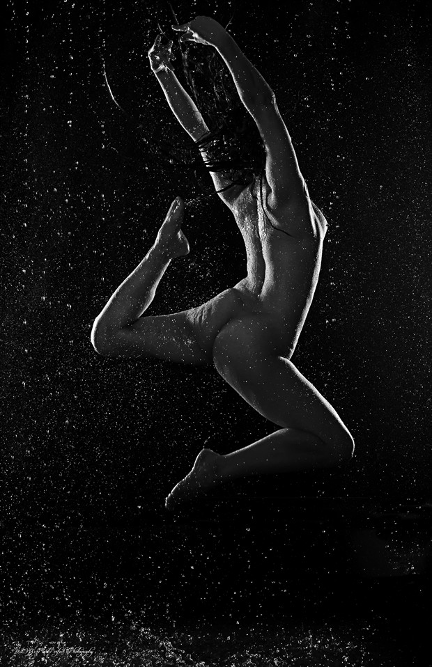 dancing in the Rain   Jump Artistic Nude Artwork by Photographer Thom Peters Photog