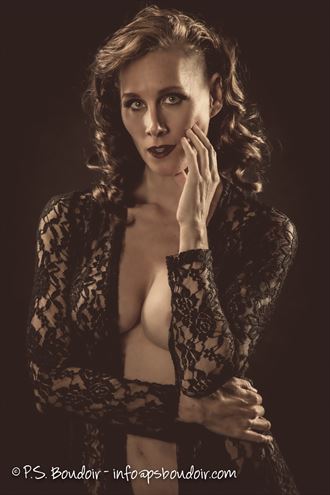 daphne 007 lingerie photo by photographer ps boudoir studios
