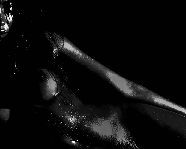 darker artistic nude photo by photographer richinw