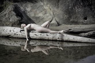 daydream reflection artistic nude photo by artist annedelion