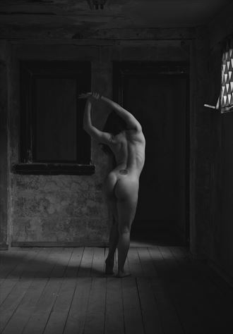 despertar artistic nude artwork by photographer gabriela kipreos