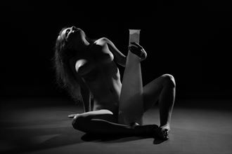 die vase artistic nude artwork by photographer jens schmidt