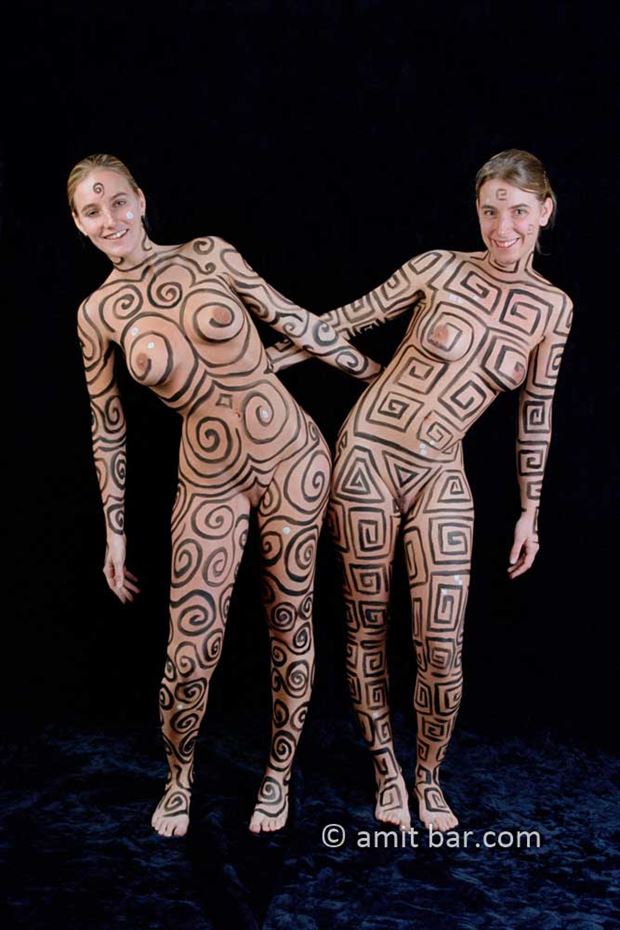 different sisters ii body painting artwork by photographer bodypainter