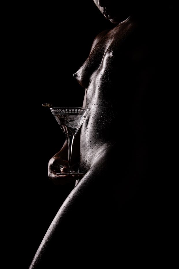 dirty martini artistic nude photo by photographer luminosity curves