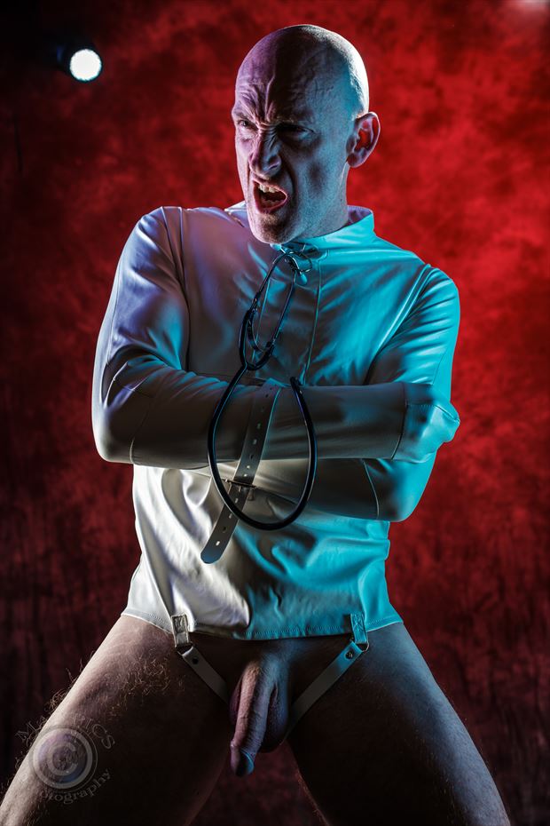 distorted dystopia iii cosplay photo by photographer jbdi