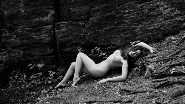 divine feminine artistic nude photo by photographer kuti zolt%C3%A1n hermann