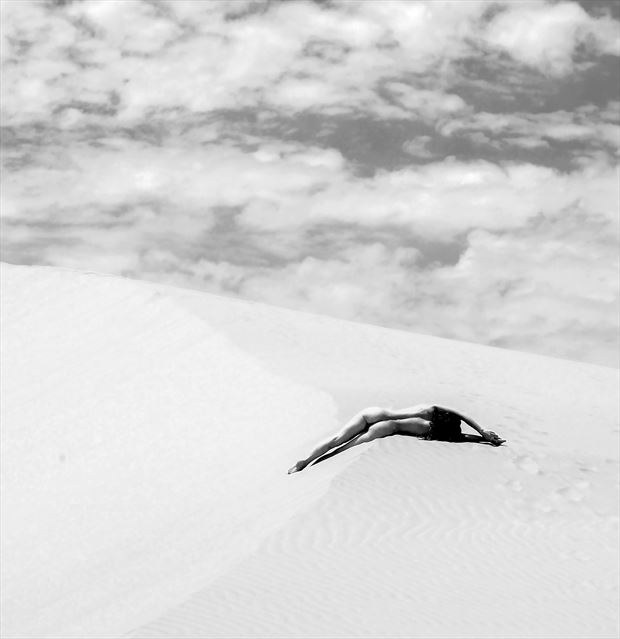 dunes and sun 2 artistic nude photo by photographer eric lowenberg