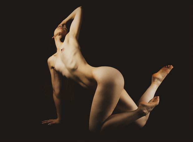 dyoda 7 artistic nude photo by photographer turcza hunor