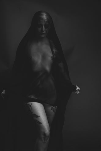 elizabeth artistic nude photo by photographer kh photography