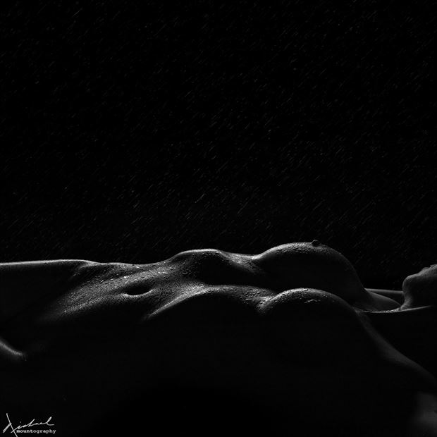 elleyscape artistic nude photo by photographer mountography