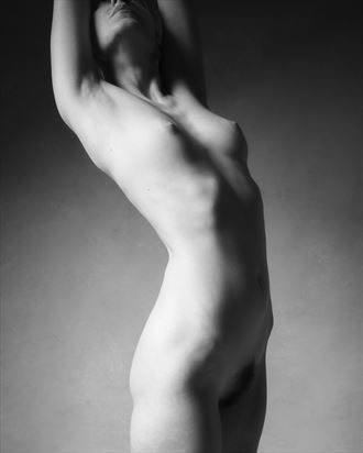elongation artistic nude photo by photographer douglas