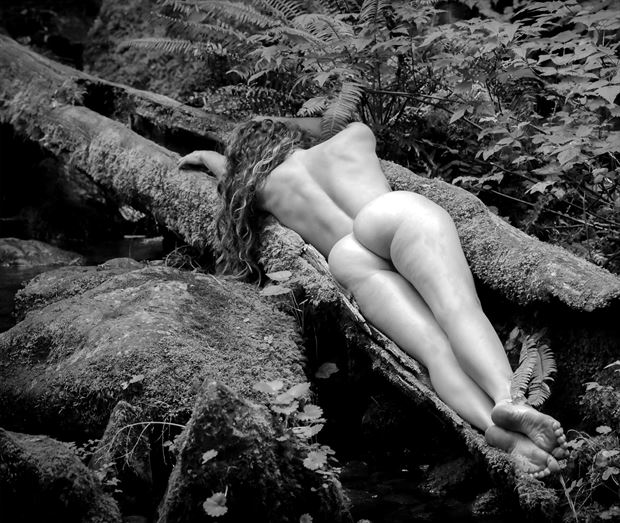 enchanted spirit artistic nude photo by photographer eric lowenberg