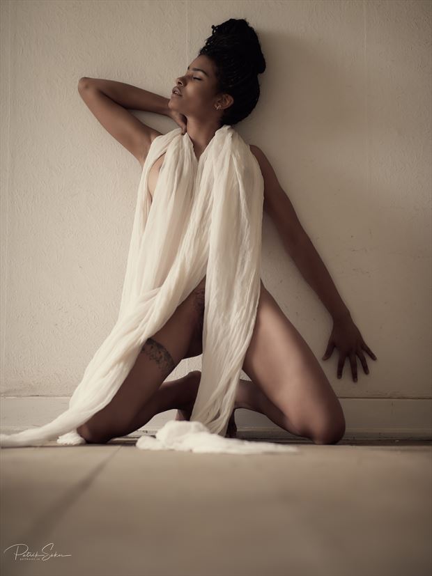 equable artistic nude photo by photographer patriks