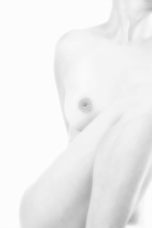 faceless artistic nude photo by photographer kuti zolt%C3%A1n hermann
