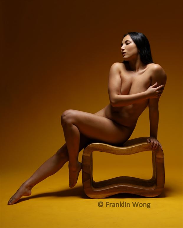 fall in colors artistic nude photo by model seraphina
