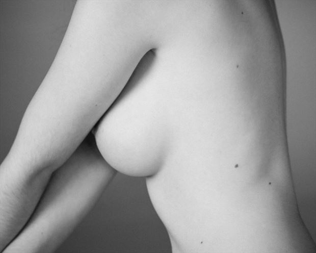 fanny artistic nude photo by photographer mikepfotografie
