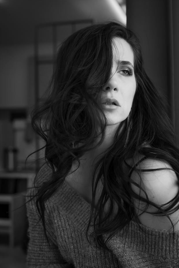 fashion portrait photo by model jessica gomez