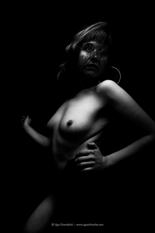feminine sensuality artistic nude artwork by model rawa camille