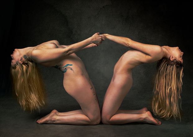feminine support artistic nude photo by photographer fischer fine art
