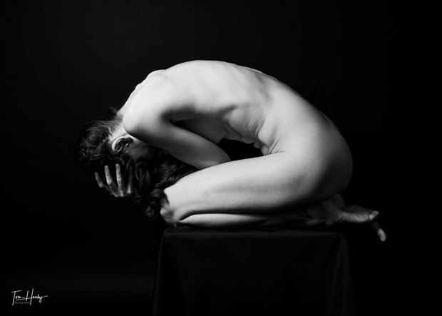 figure study floofie artistic nude photo by photographer nwgeek