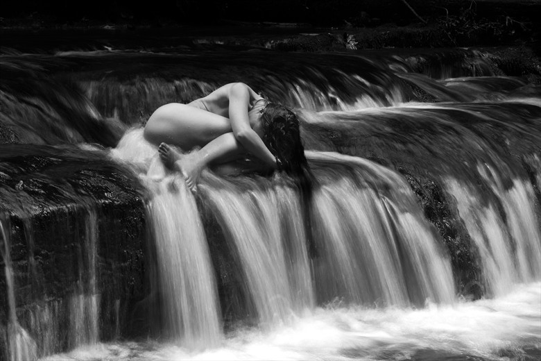 floating Artistic Nude Photo by Photographer Thomas Bichler