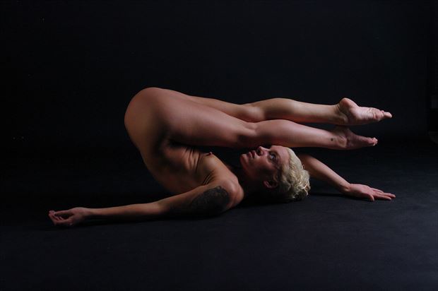 floor exercise artistic nude photo by photographer russb