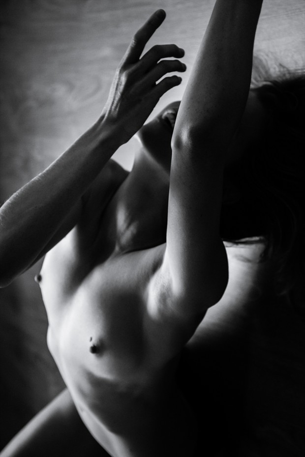 flow Artistic Nude Photo by Model Joanna