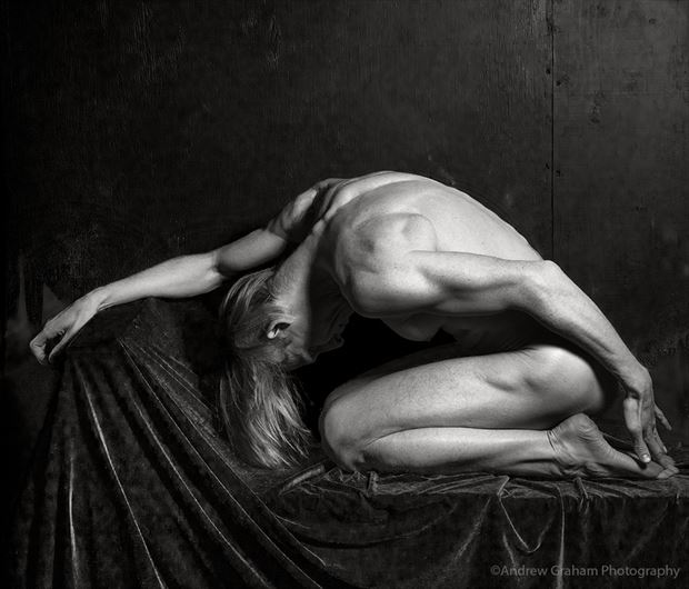 folded up artistic nude photo by model rob yaeger