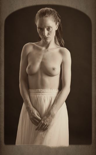 forlorn artistic nude photo by photographer excelsior