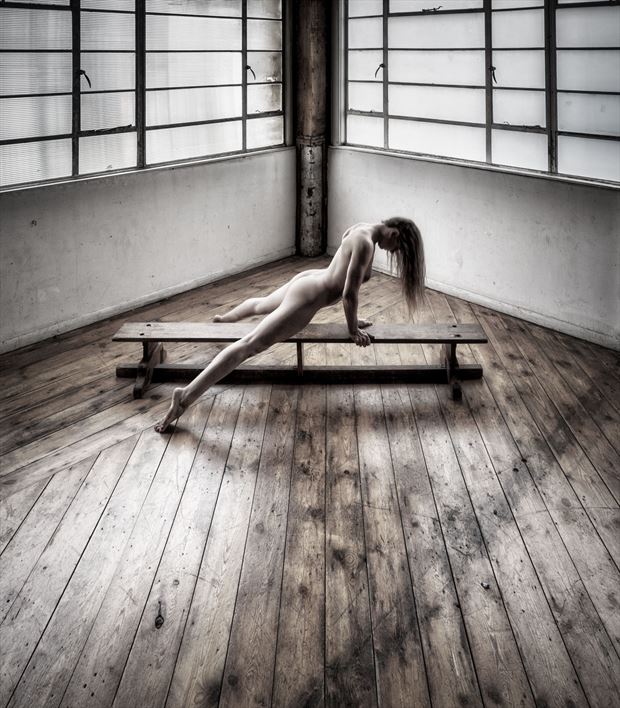 form artistic nude photo by photographer paul mason