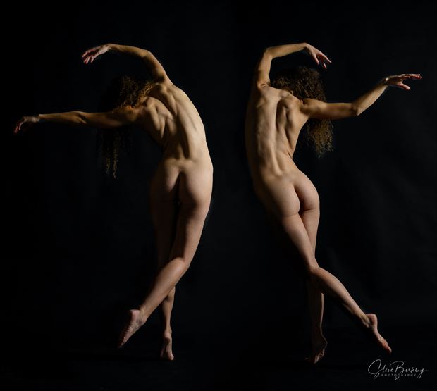 formed in motion figure study photo by photographer steve berkley