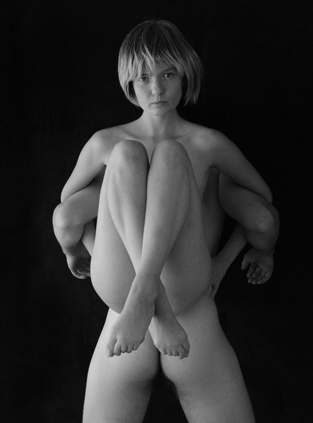 four legs artistic nude photo by model perrinmarie