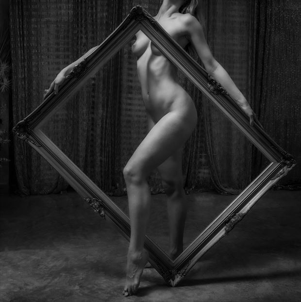 framed artistic nude photo by photographer kaitiaki