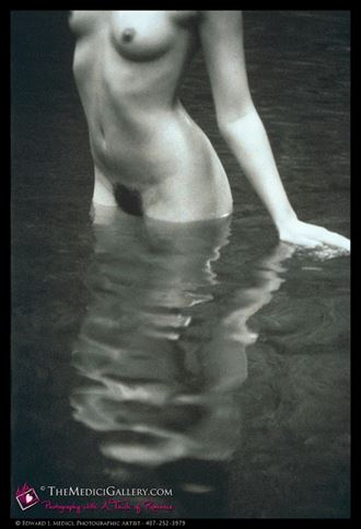 gentle ripples artistic nude photo by photographer themedicigallery