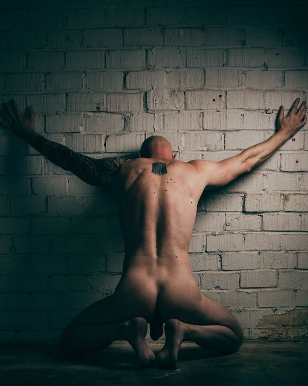 gimp against the wall artistic nude photo by photographer david clifton strawn