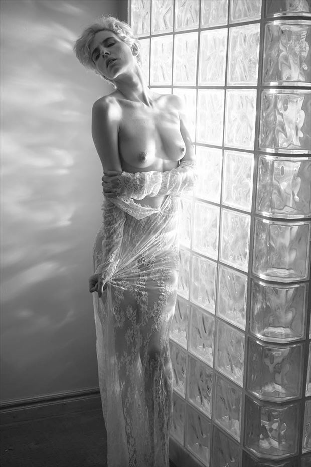 glass light artistic nude photo by photographer dorola visual artist