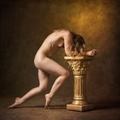 golden artistic nude photo by photographer fischer fine art