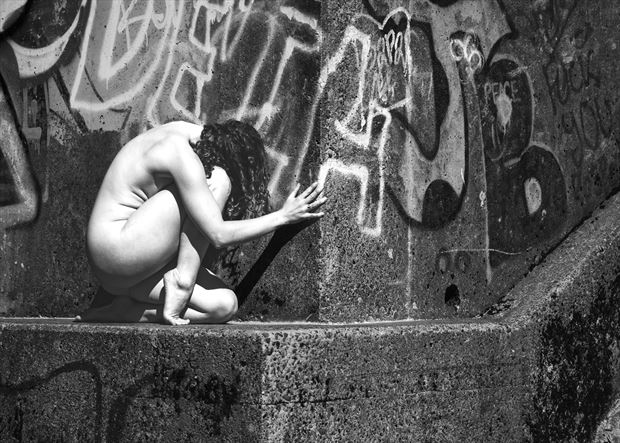 graffiti ballet no 5 artistic nude photo by photographer the artlaw
