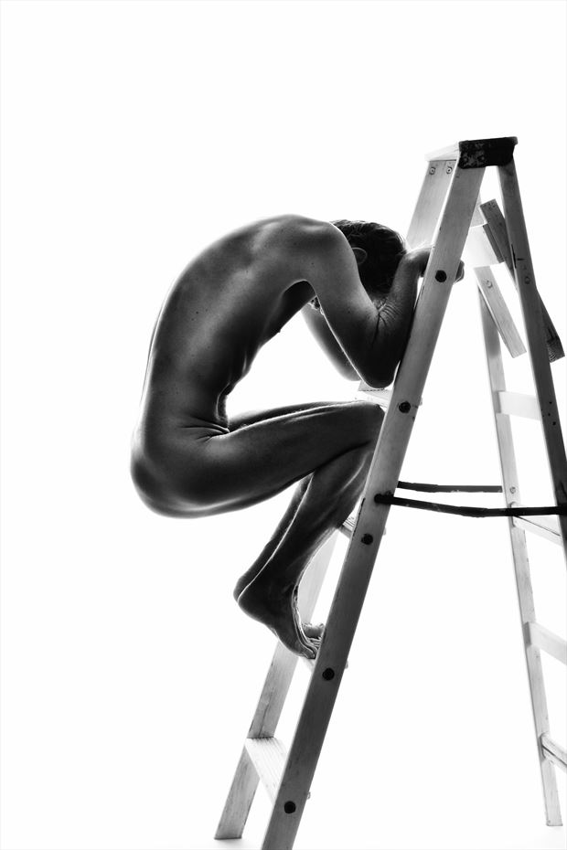 hang on artistic nude photo by photographer r pedersen