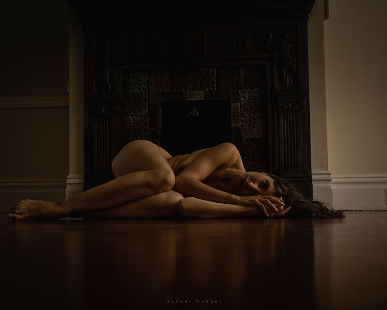 hearth artistic nude photo by photographer randall hobbet