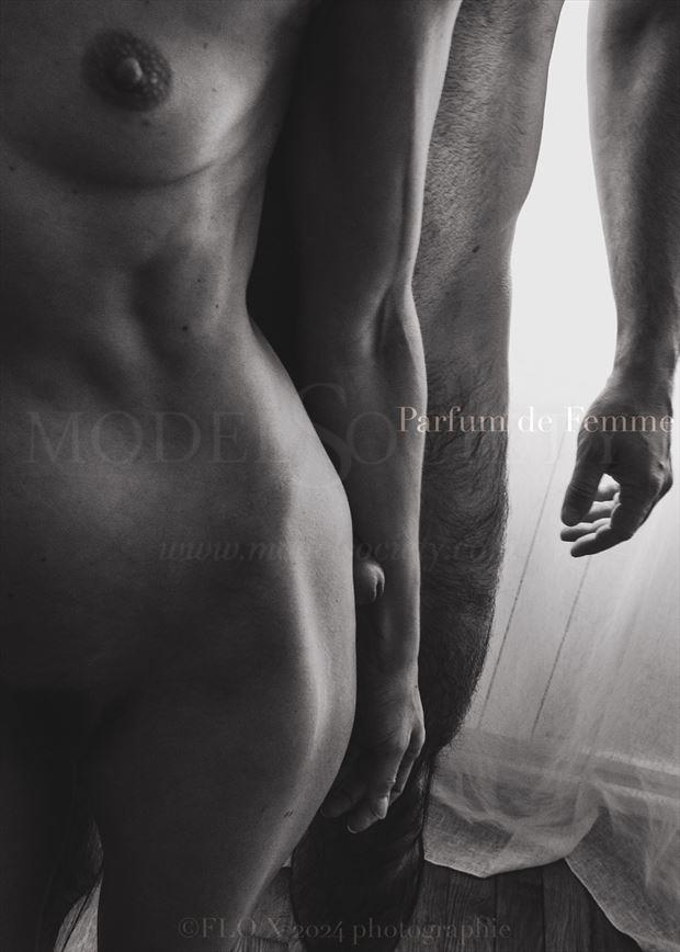hidden artistic nude photo by photographer parfum de femme