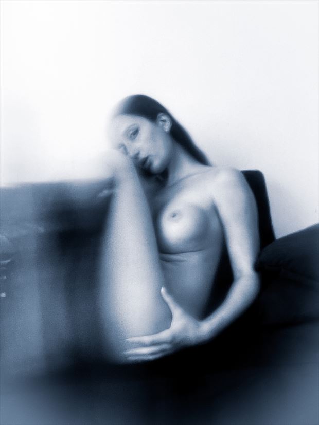 hiding behind the blur artistic nude photo by photographer goldvamp