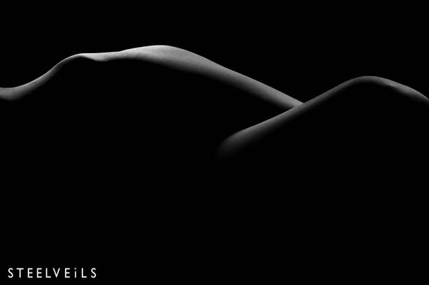 hip and knee artistic nude photo by photographer steelveils