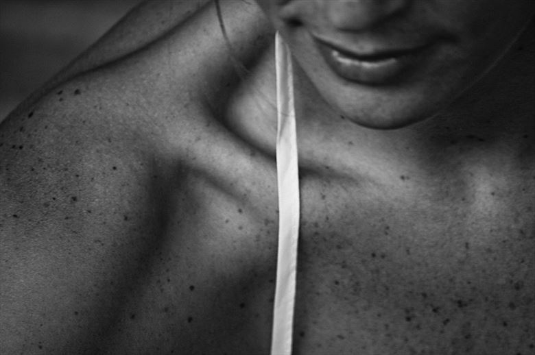 hombro y boca lingerie photo by photographer jorge ramirez
