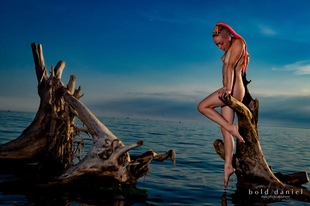 how s the water artistic nude photo by photographer bold daniel
